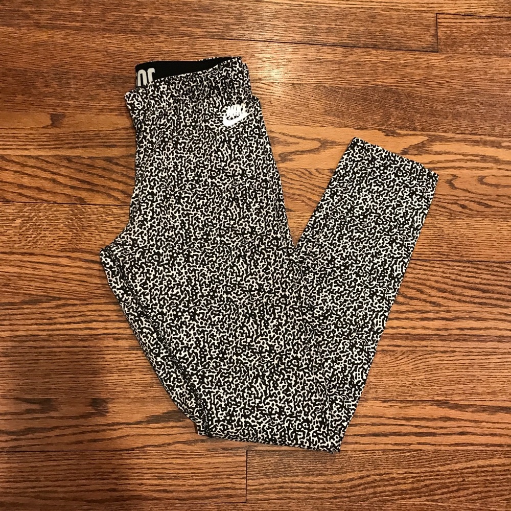 Nike white cheetah print leggings